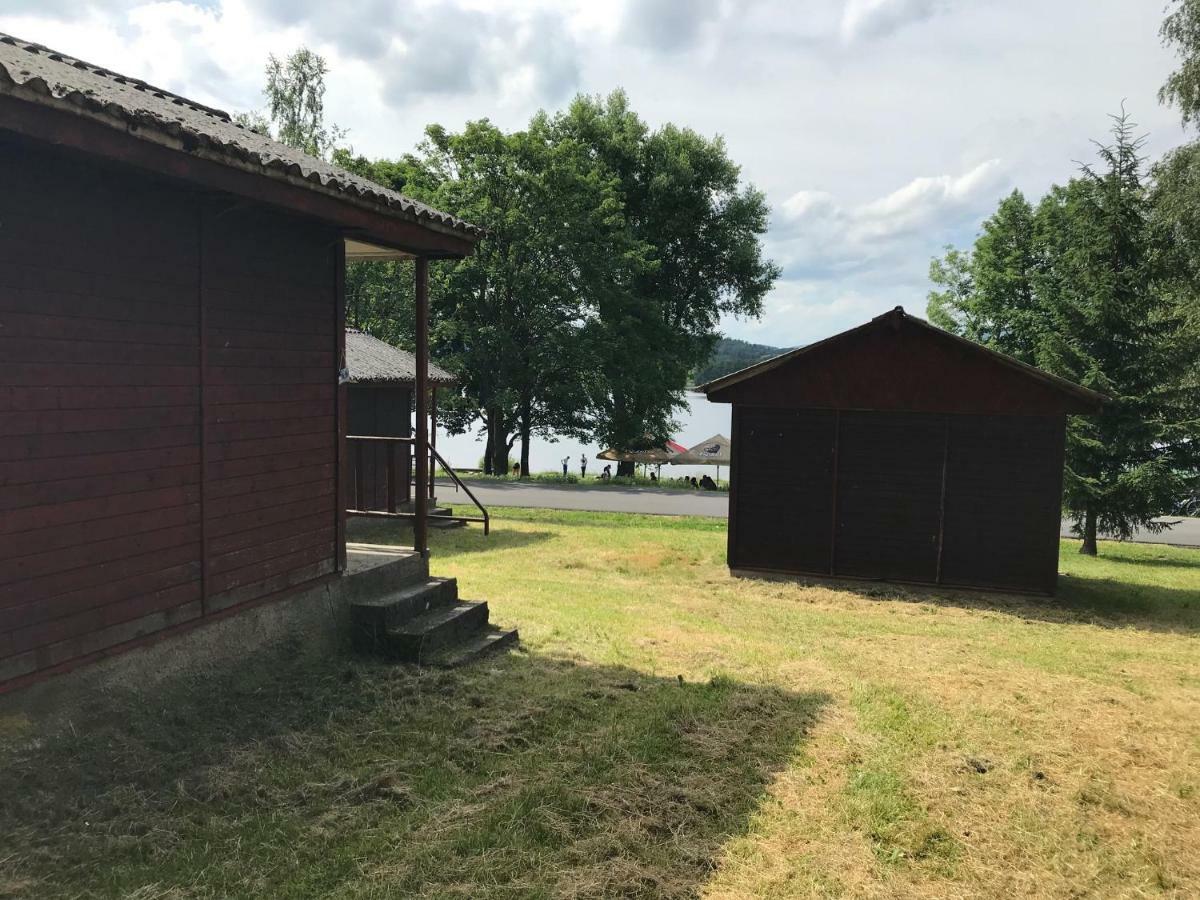 Retro Chaty U Plaze Lipno Hotel Cerna v Posumavi Exterior photo